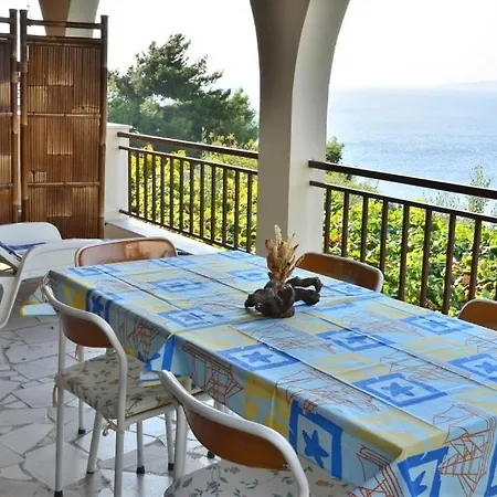 Apartment Zana
