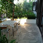 Zana Apartman *