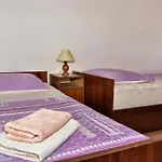 Apartman Zana *