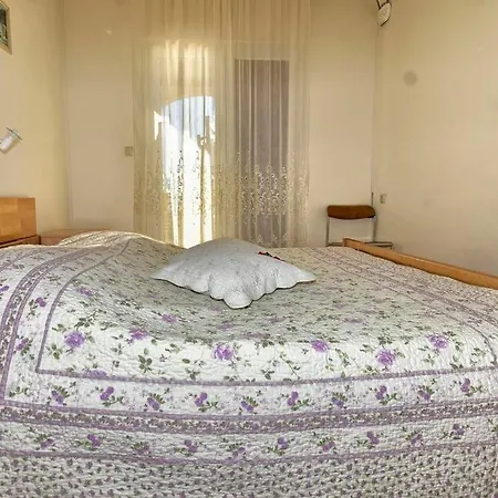 Apartament Zana